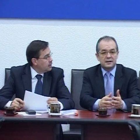 Emil Boc: Am propus sindicatelor să suspende grevele până în 6 decembrie
