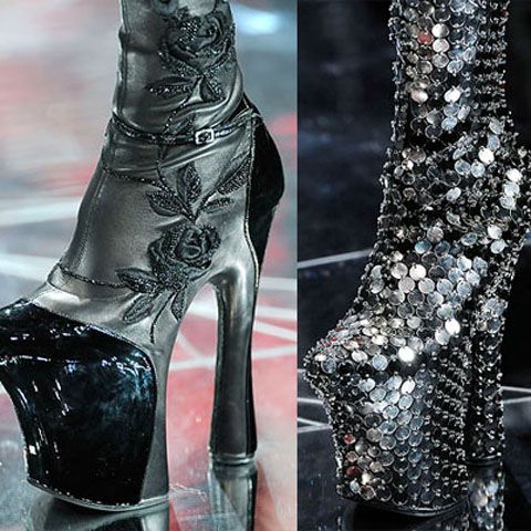 Extravaganţă şi tocuri exotice la Paris Fashion Week