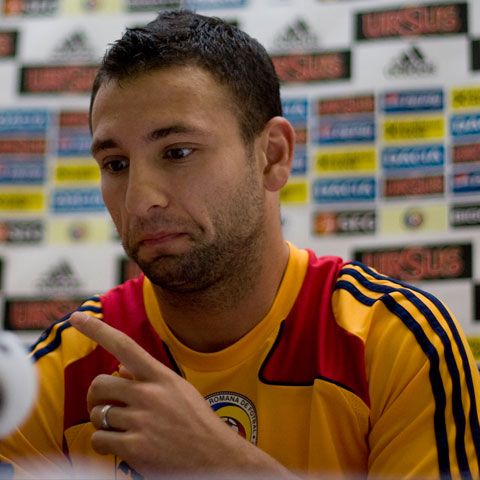 Răzvan Raţ: De fiecare dată când sunt convocat, joc cu inima pentru România