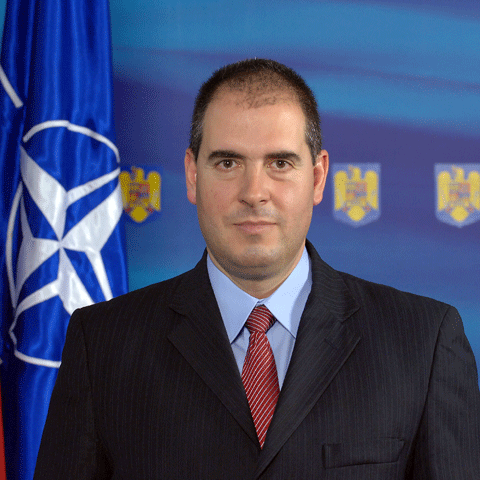 Bogdan Mănoiu a fost numit şef la DAE, cu rang de ministru