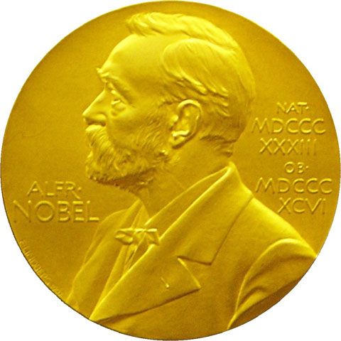 Comitetul Nobel pentru Pace, faimos pentru marile gesturi simbolice: de la Crucea Roşie la Dalai Lama
