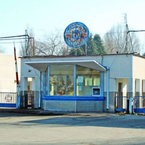 900 de oameni vor lucra la Combinatul Chimic din Făgăraş care se redeschide
