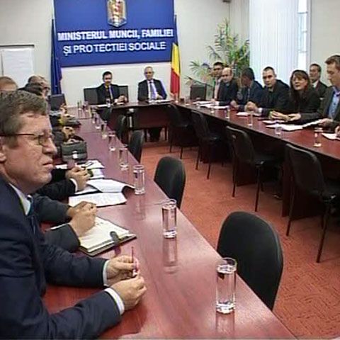 Salariul minim, motiv de negociere la Ministerul Muncii