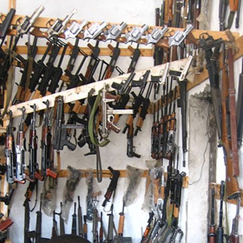 Pistoale de proveninţă germană au ajuns pe piaţa neagră din Afganistan şi Pakistan