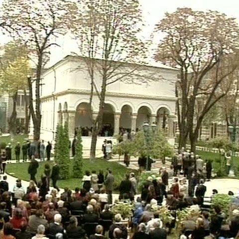 Biserica Cotroceni a fost deschisă pe 14 octombrie  pentru o slujbă specială
