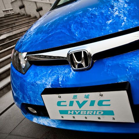 Maşinile electrice vor fi obligate să facă zgomot