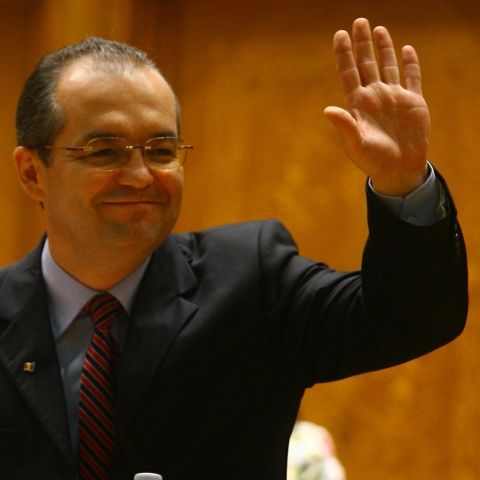 Premierele lui Boc: Cel mai scurt mandat şi primul guvern demis prin moţiune de cenzură, după 1989