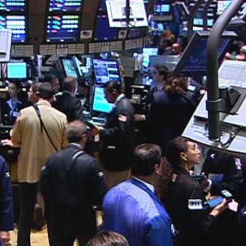 Indicele Dow Jones a depăşit pragul psihologic de 10.000 de puncte