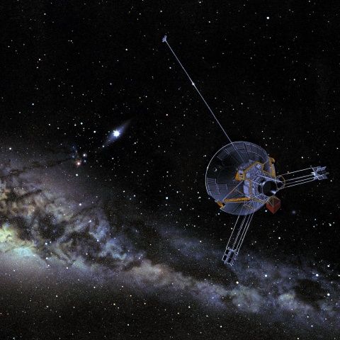 O "panglică" misterioasă de atomi a fost descoperită la marginea sistemului solar