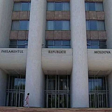 Parlamentul de la Chişinău va stabili vineri procedura de alegere a preşedintelui R. Moldova