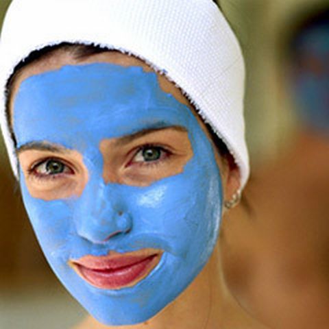 Spa la tine în bucătărie. Trucuri cosmetice cu ce găseşti prin frigider