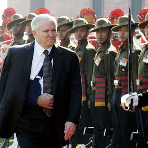 Gates neagă că ar exista divergenţe între Obama şi armată privind strategia din Afganistan