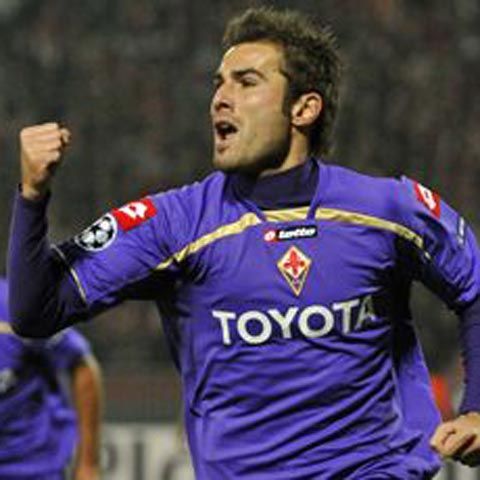Mutu a înscris o "dublă" în Debrecen-Fiorentina 3-4, din grupele Ligii Campionilor