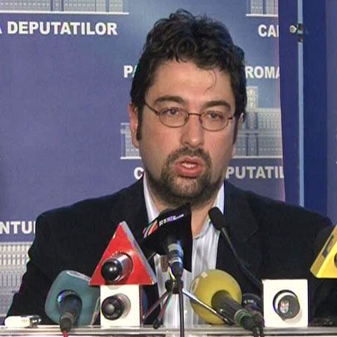 Sever Voinescu, purtătorul de cuvânt al candidatului Traian Băsescu la prezidenţiale