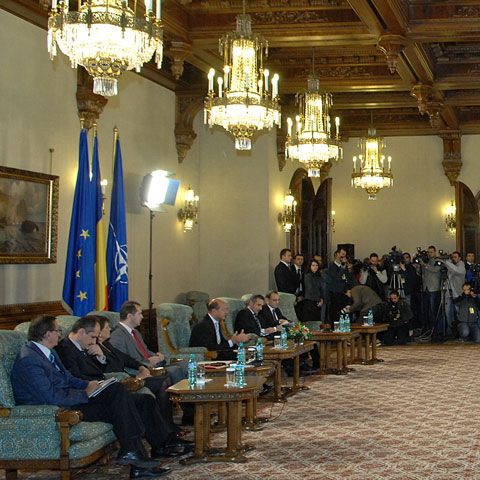 Emil Boc şi Lucian Croitoru au discutat cu preşedintele Traian Băsescu