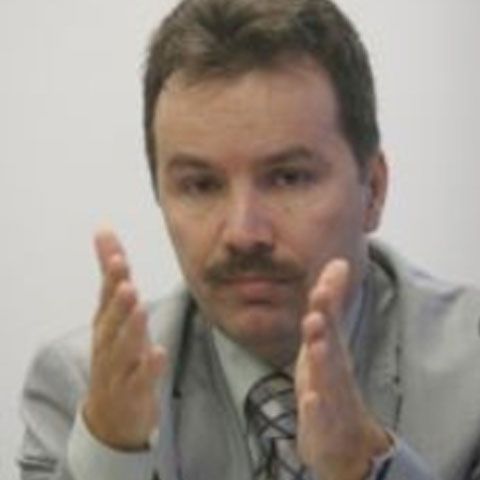 Cristian Vlădescu, propus pentru Sănătate, spune că lucrează în domeniu de 20 de ani