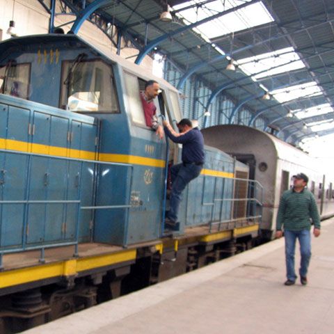 25 de morţi şi 55 de răniţi într-un accident feroviar în Egipt 