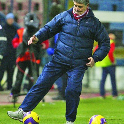 Ioan Andone a fost demis de la Al-Ahli şi e liber pentru Dinamo