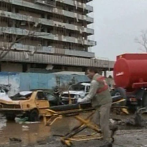 Cel puţin 130 de persoane au murit în dublul atentat din Bagdad