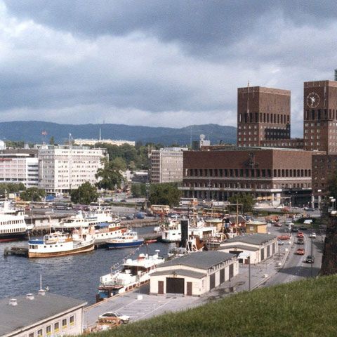 Norvegia este prima ţară din Europa care majorează dobânda cheie de la începutul crizei