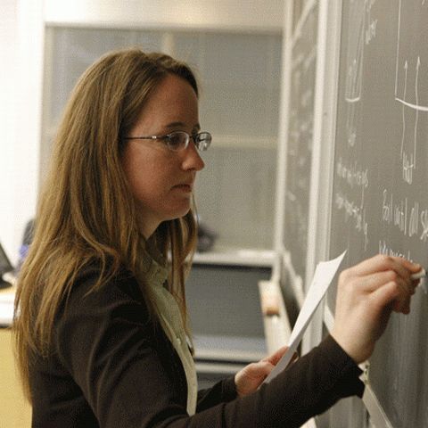 Inspectoratul Şcolar Judeţean Vaslui a schimbat conducerile a nouă unităţi şcolare