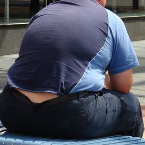 Numărul celor care ajung la spital pentru a se trata de obezitate a crescut în Marea Britanie  cu 360% în 5 ani