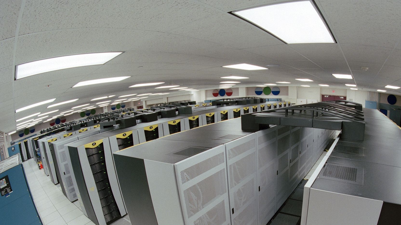 În România va funcţiona Centrul Naţional de Supercomputing