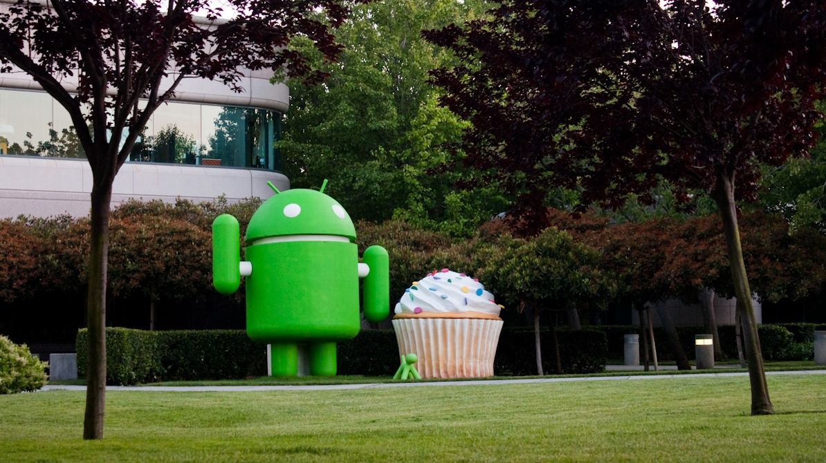 Google pregăteşte propriul telefon