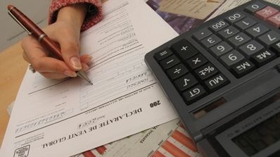 Pentru mulți români, completarea declarației unice este un coșmar