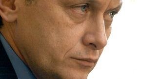 Crin Antonescu s-a dus să fumeze în timpul discursului lui Traian Băsescu