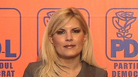 Elena Udrea: Ochii larg închişi!