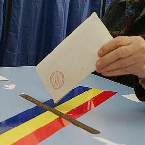 Politicienii braşoveni s-au bucurat puţin la aflarea rezultatealor exit-pollurilor