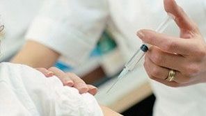 Sindicaliştii din învăţământ cer vaccinarea dascălilor împotriva gripei sezoniere