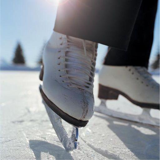 Patinoarul Floreasca s-a redeschis duminică seară