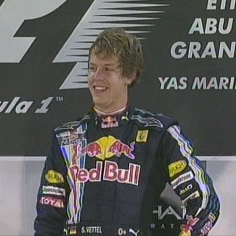 Formula 1 - Sebastian Vettel a câştigat ultima cursă a sezonului, la Abu Dhabi