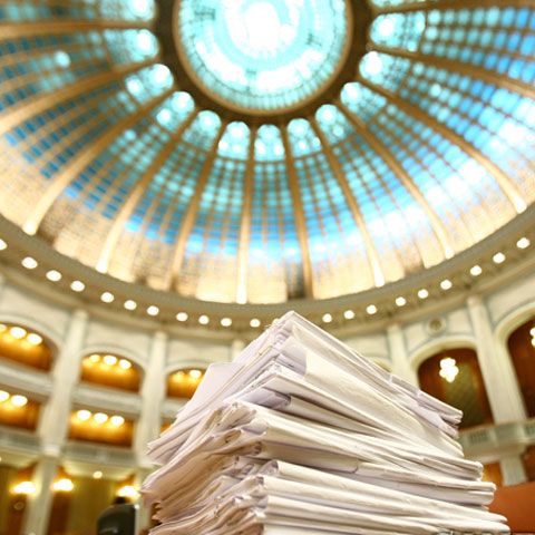 De adoptarea proiectului de buget pe 2010 depinde a treia tranşă a împrumutului de la FMI. VEZI SCHIŢA DE BUGET