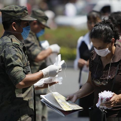 Trei elevi de la Colegiul Militar Câmpulung Moldovenesc au fost diagnosticaţi cu gripă porcină