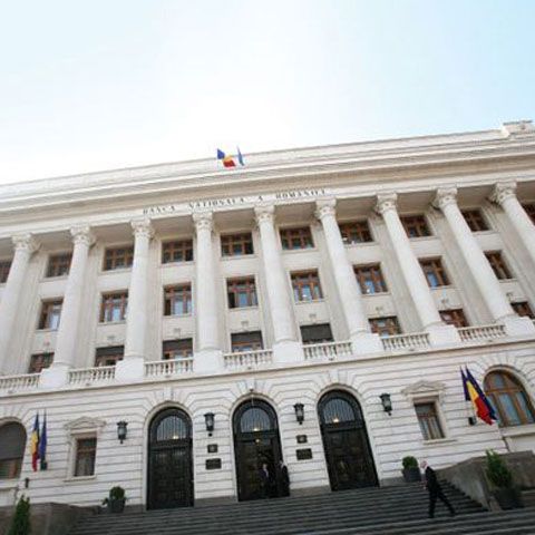 BNR menţine dobânda cheie la 8% şi stabileşte ţinta de inflaţie pentru 2011 la 3%