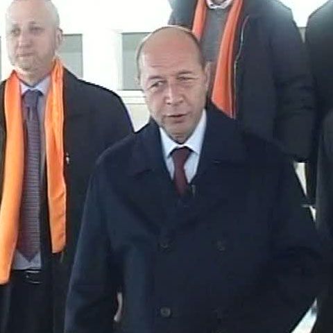 Băsescu, enervat de un ziarist: "Chiar aşa nu se poate!". VEZI VIDEO