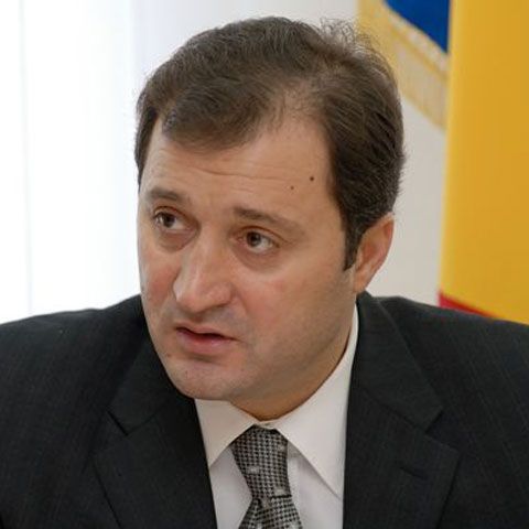 Premierul Moldovei vine la Bucureşti fără gărzi de corp, pentru a reduce cheltuielile