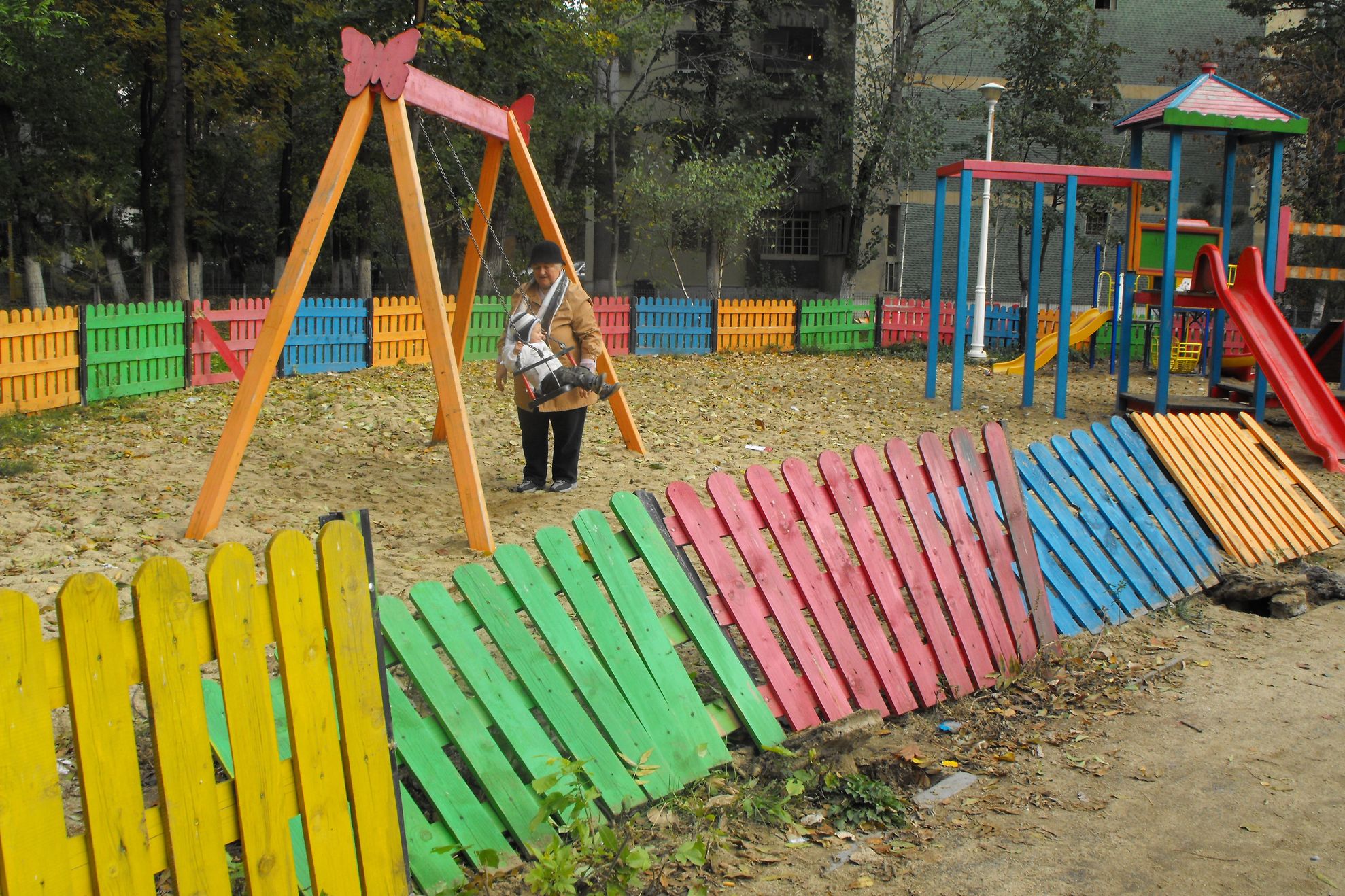Parcul, un loc nesigur pentru cei mici 