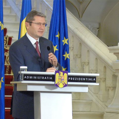 Romania`s designated prime-minister has in mind a government of national coalition