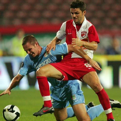 Dinamo - Bratu dă vina pe medicii din România pentru absenţa îndelungată de pe gazon