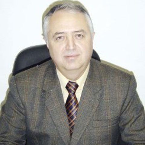Judecătorii i-au confiscat jumătate de milion de euro fostului şef al Permiselor auto Argeş