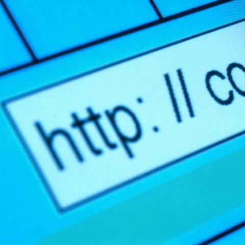 Record mondial: 27 de miliarde de ore petrecute pe Internet în septembrie