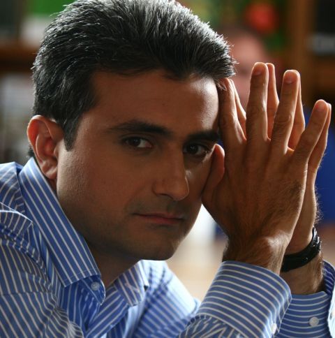 "România vorbeşte" de un an la Realitatea FM