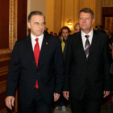 Pelerinajul la Johannis a continuat: a urmat Mircea Geoană