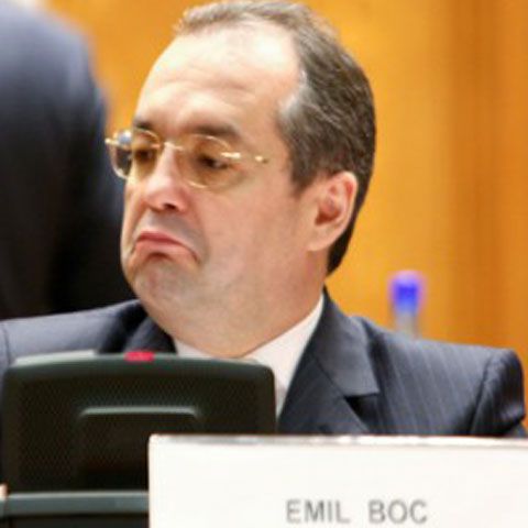 Dilemă la Palatul Victoria: Interimatul a nouă miniştri din Cabinetul Boc a expirat sâmbătă. Cine va conduce ministerele?