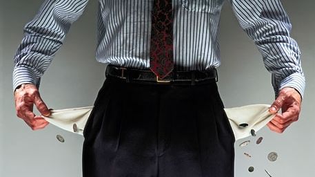 Restanţele românilor la credite au ajuns la 7,2 miliarde de lei