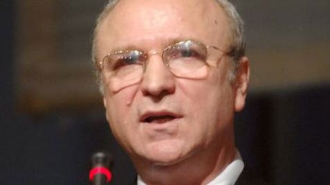 PORTRET DE CANDIDAT: Constantin Rotaru - prezidenţiabilul care nu a întinat \"nobilele idealuri ale socialismului\"